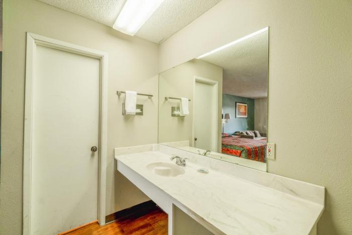 executive inn by oyo mineral wells us 180