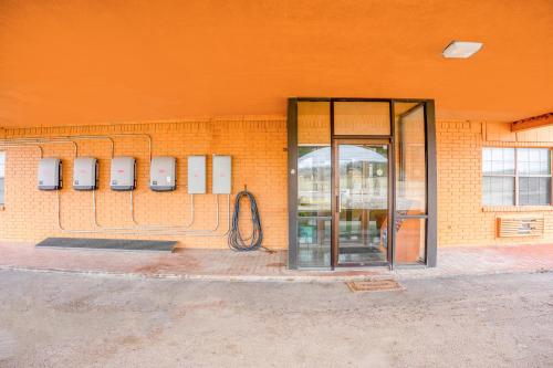 Executive Inn By Oyo Mineral Wells Us-180,Palo Pinto>>Mineral Wells,2 star