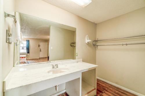 executive inn by oyo mineral wells us 180