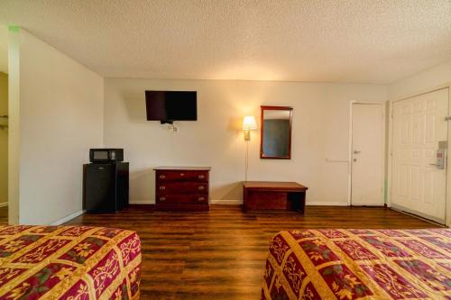 executive inn by oyo mineral wells us 180