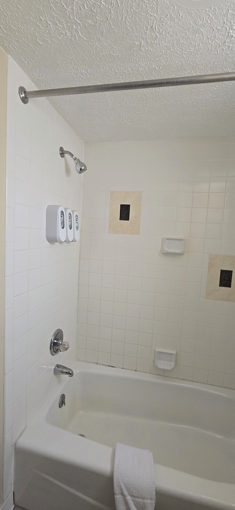 merida inn and suites