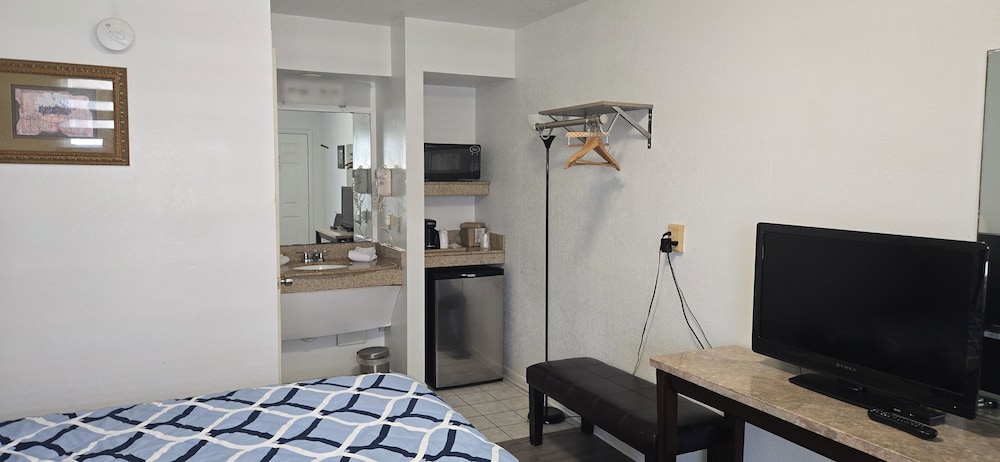 merida inn and suites