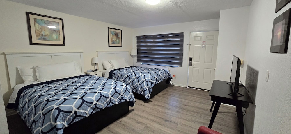 merida inn and suites