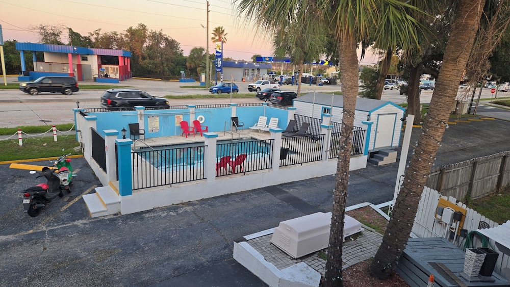 merida inn and suites