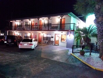merida inn and suites
