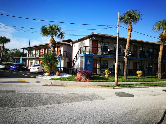 merida inn and suites