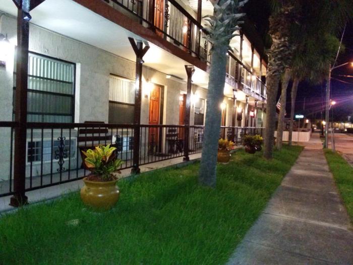 merida inn and suites