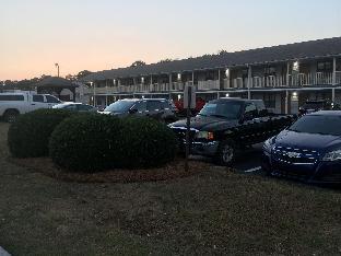 loyalty inn hawkinsville