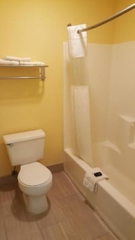 loyalty inn hawkinsville