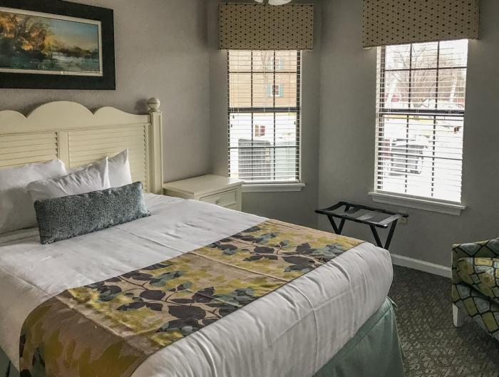 holiday inn club vacations oak n spruce resort berkshires