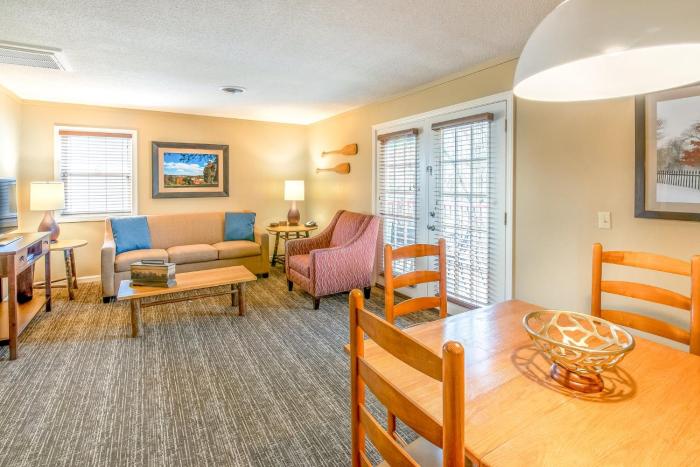 holiday inn club vacations oak n spruce resort berkshires