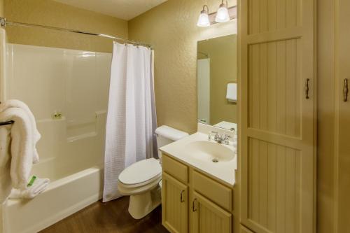 holiday inn club vacations oak n spruce resort berkshires