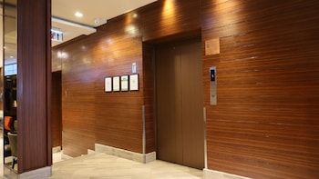 on8 sukhumvit nana bangkok by compass hospitality