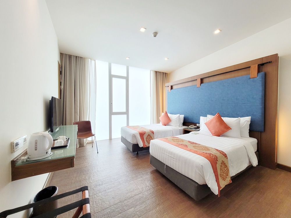 on8 sukhumvit nana bangkok by compass hospitality