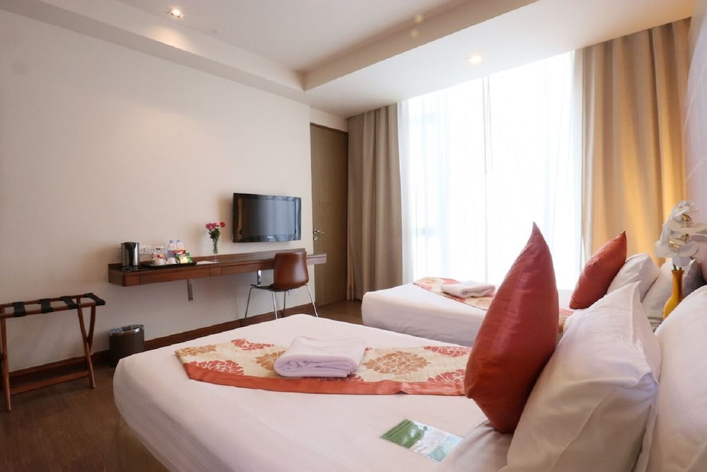 on8 sukhumvit nana bangkok by compass hospitality