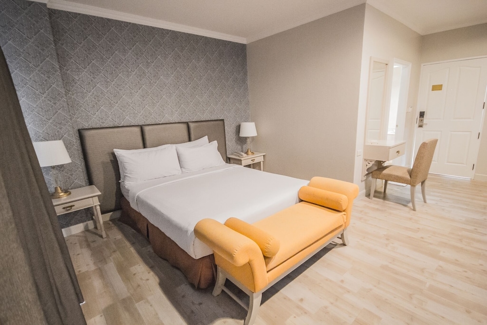 romance bangna hotel