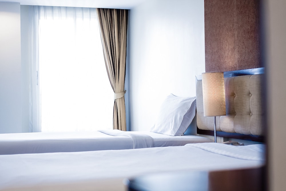 romance bangna hotel
