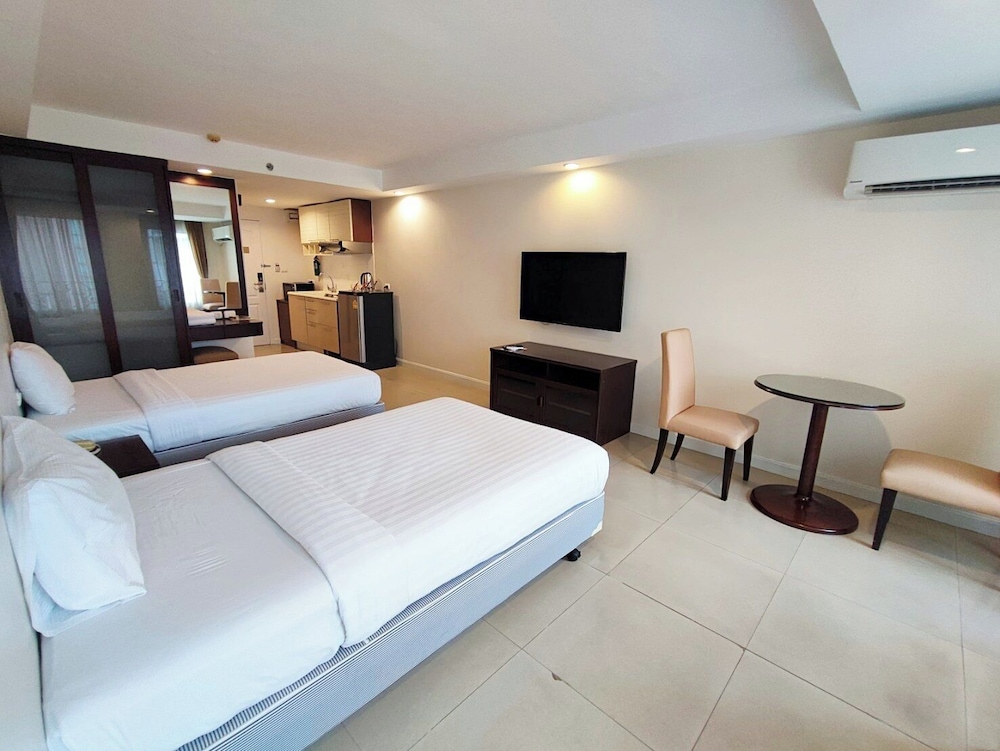 romance bangna hotel