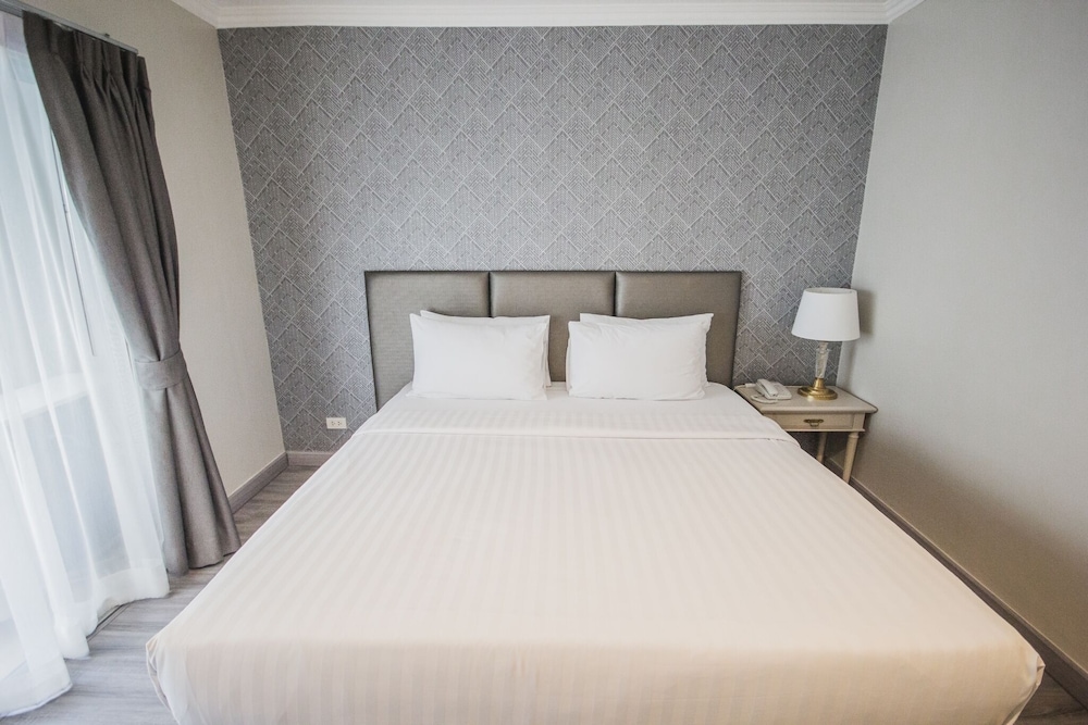romance bangna hotel