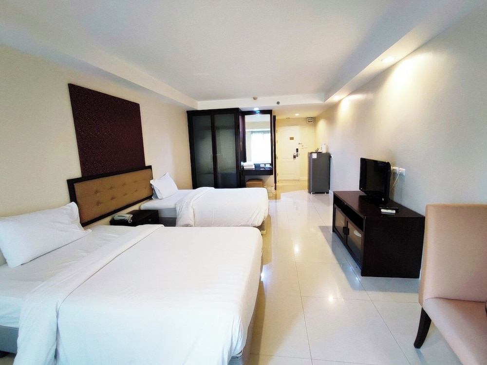 romance bangna hotel
