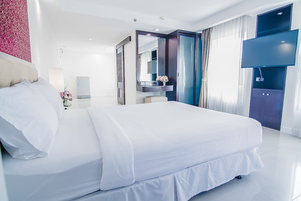 romance bangna hotel