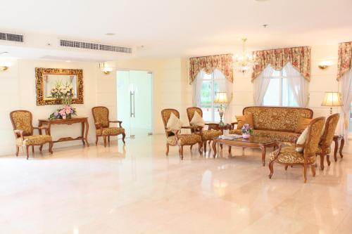 romance bangna hotel
