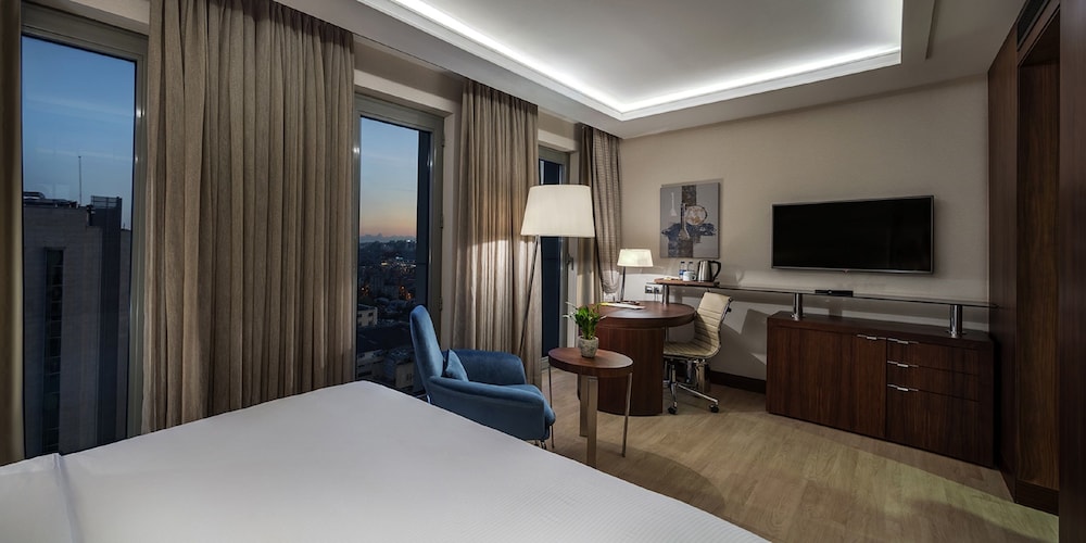 doubletree by hilton istanbul topkapi