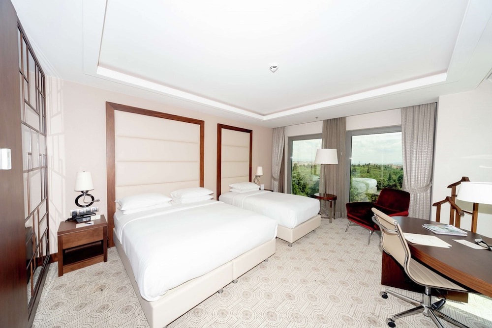 doubletree by hilton istanbul topkapi