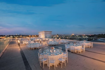 doubletree by hilton istanbul topkapi