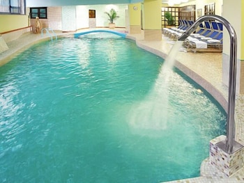 sporting baia hotel