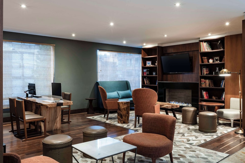 doubletree by hilton bogota calle 100