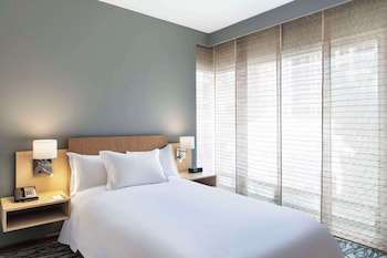 doubletree by hilton bogota calle 100