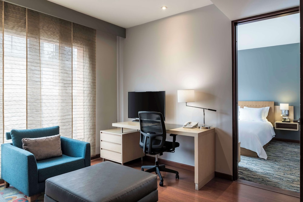 doubletree by hilton bogota calle 100