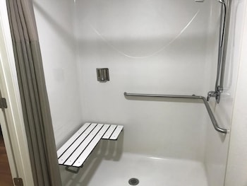 motel 6 troutville va