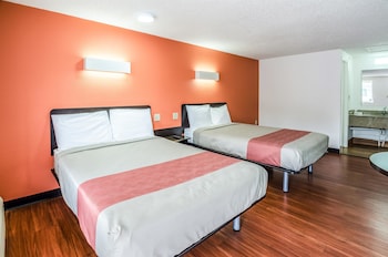 motel 6 troutville va