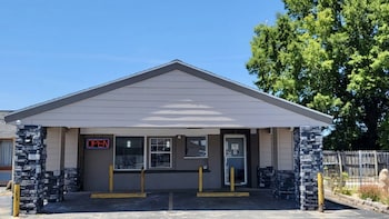 budget inn and suites