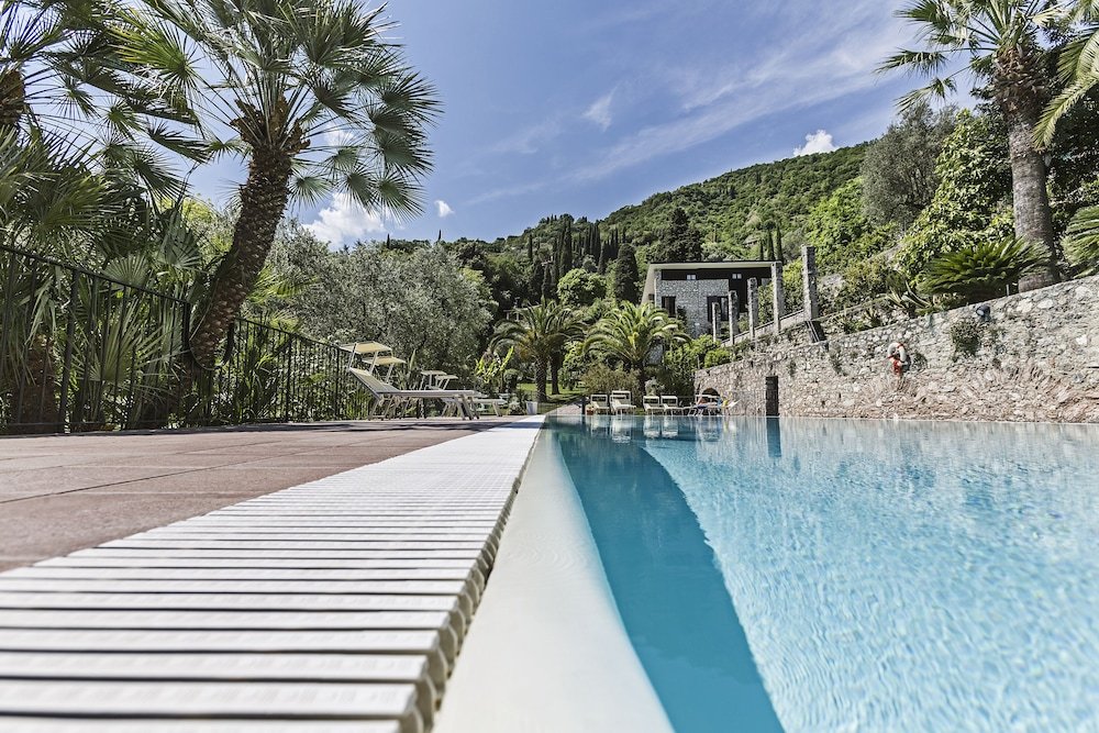 Hotel Livia,Desenzano Del Garda>>Brescia,3 star