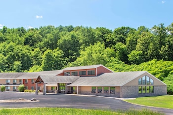 Americinn By Wyndham West Salem,West Salem>>La Crosse,3 star