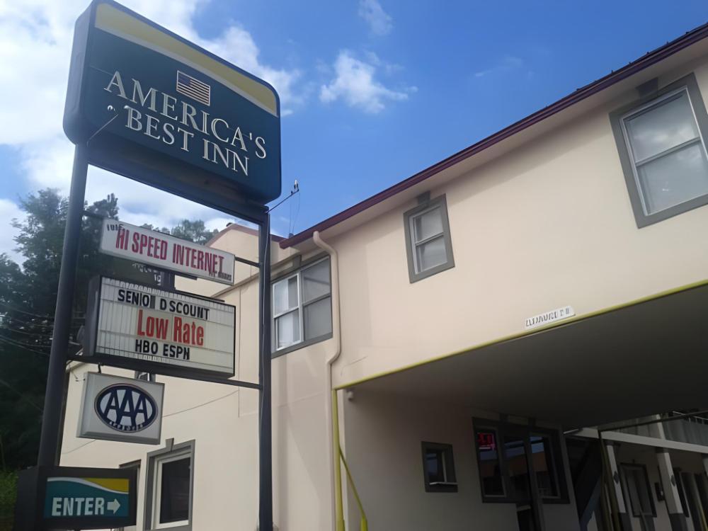econo lodge calhoun north damascus