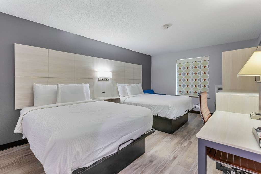 days inn by wyndham savannah gateway i 95