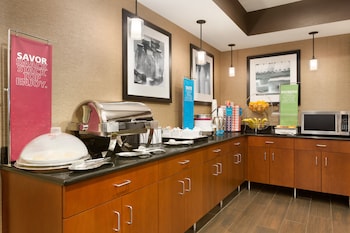 hampton inn akron fairlawn