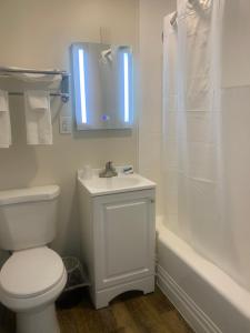 Scottish Inns,Hatfield>>Chicopee,2 star