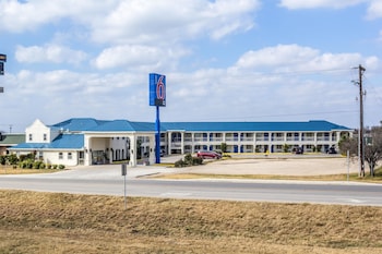 motel 6 seguin tx