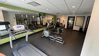 Spark By Hilton Erie,,3 star