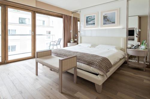 hotel piz