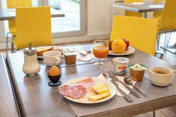 comfort aparthotel besancon la city