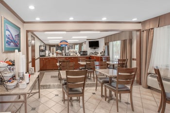Baymont By Wyndham Jackson,Michigan>>Jackson,3 star