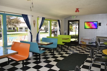 retro inn at mesa verde