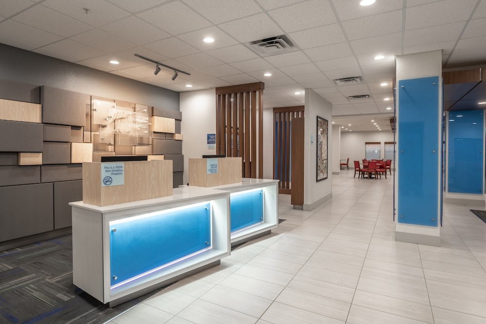 holiday inn express and suites n waco area west