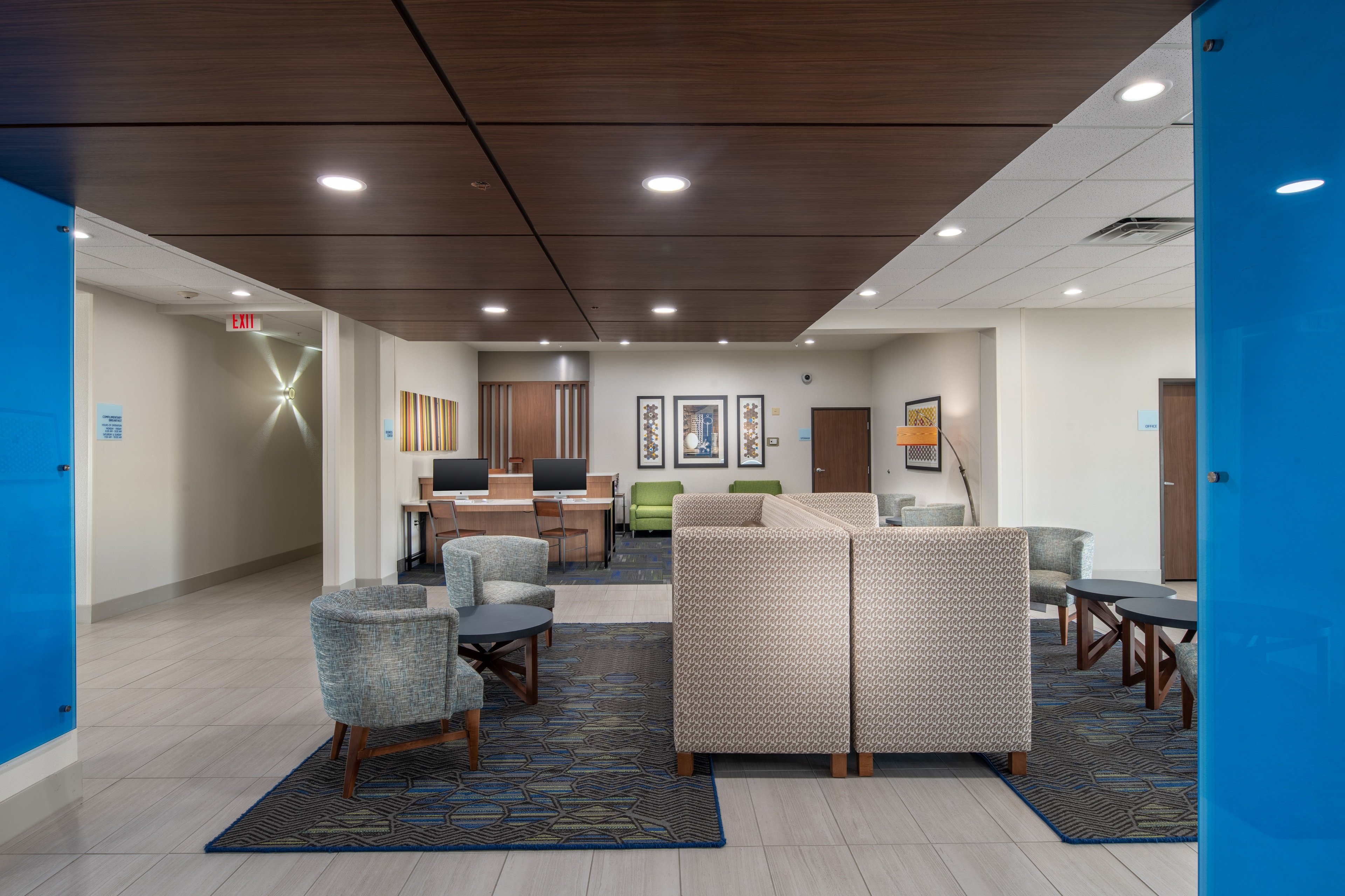 holiday inn express and suites n waco area west